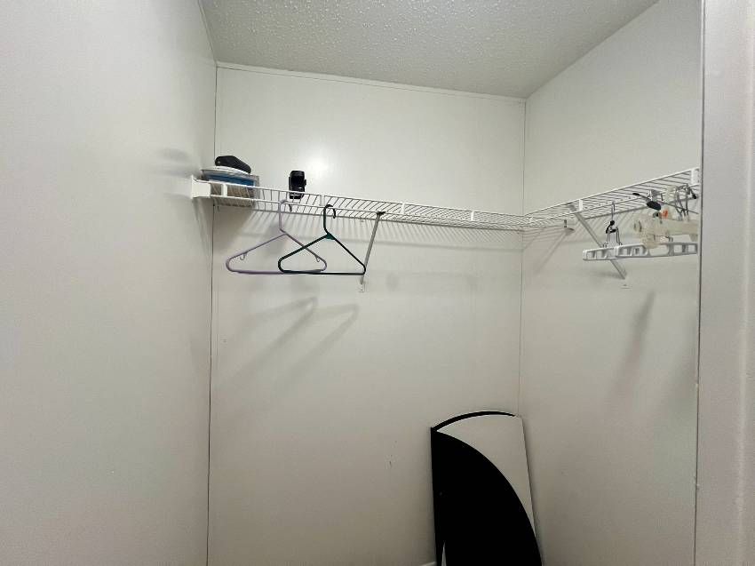 9814 Sucia Circle a Parrish, FL Mobile or Manufactured Home for Sale